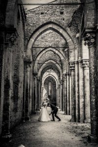 San Galgano Matrimonio Toscana Siena Sovicille Fotografo Sposi